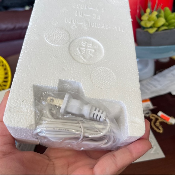 REVLON age defying smoother skin - Picture 6 of 7